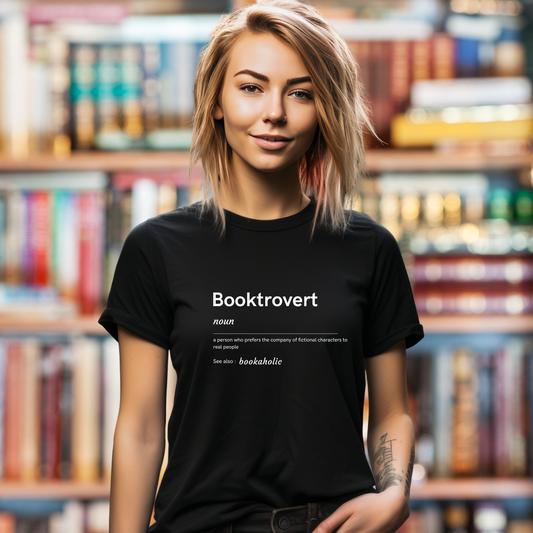 Booktrovert Tshirt